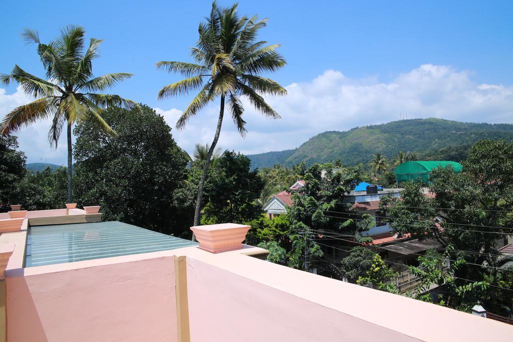 Periyar Villa Home Stay - Thekkady Exterior photo